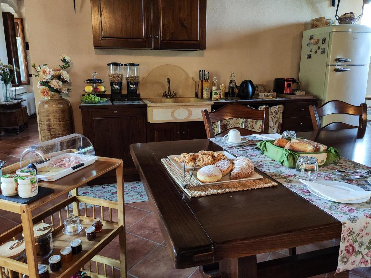 מונטיקיארי B&B Santa Cristina מראה חיצוני תמונה