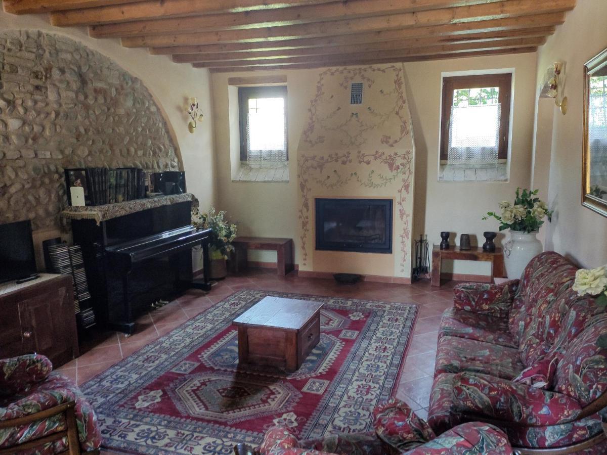 מונטיקיארי B&B Santa Cristina מראה חיצוני תמונה